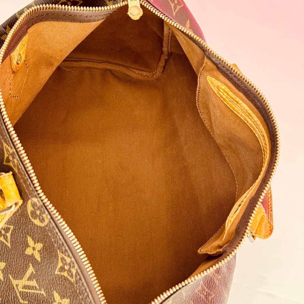 Louis Vuitton Speedy 35  Brown Monogram Handbag - Picture 5 of 15